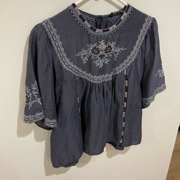 ZARA linen Floral Embroidered Blouse Oversized M Boho Festival Huipil Top Blue F - Picture 2 of 5